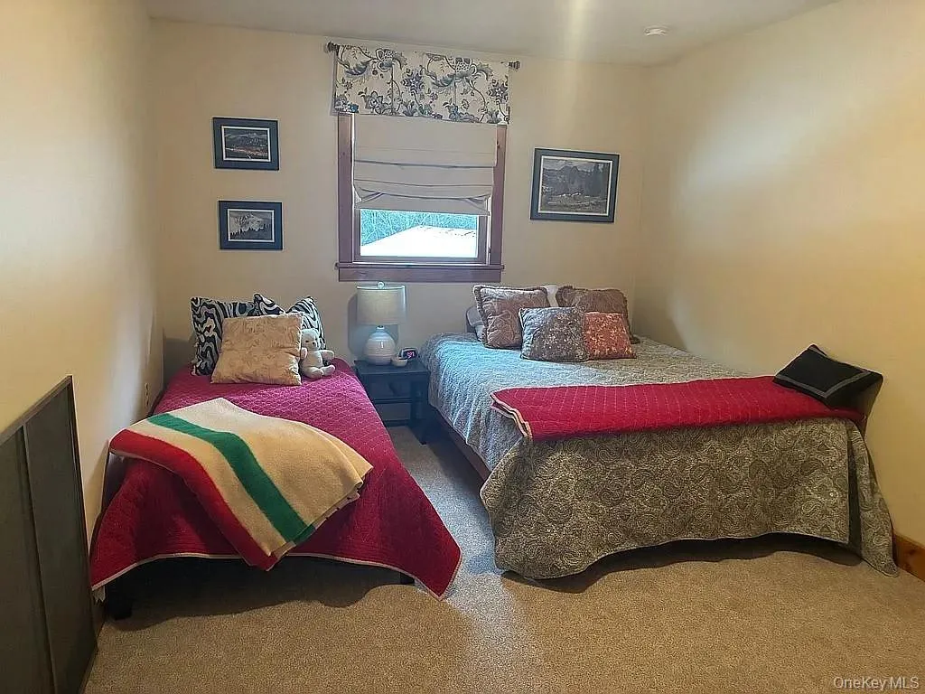 16 Hayes Road, Out Of Area, NY, 4 Bedrooms Bedrooms, 9 Rooms Rooms,3 BathroomsBathrooms,Residential,For Rent,Hayes,0,988902 16 Hayes Road, Out Of Area, NY, 4 Bedrooms Bedrooms, 9 Rooms Rooms,3 BathroomsBathrooms,Residential,For Rent,Hayes,0,988902