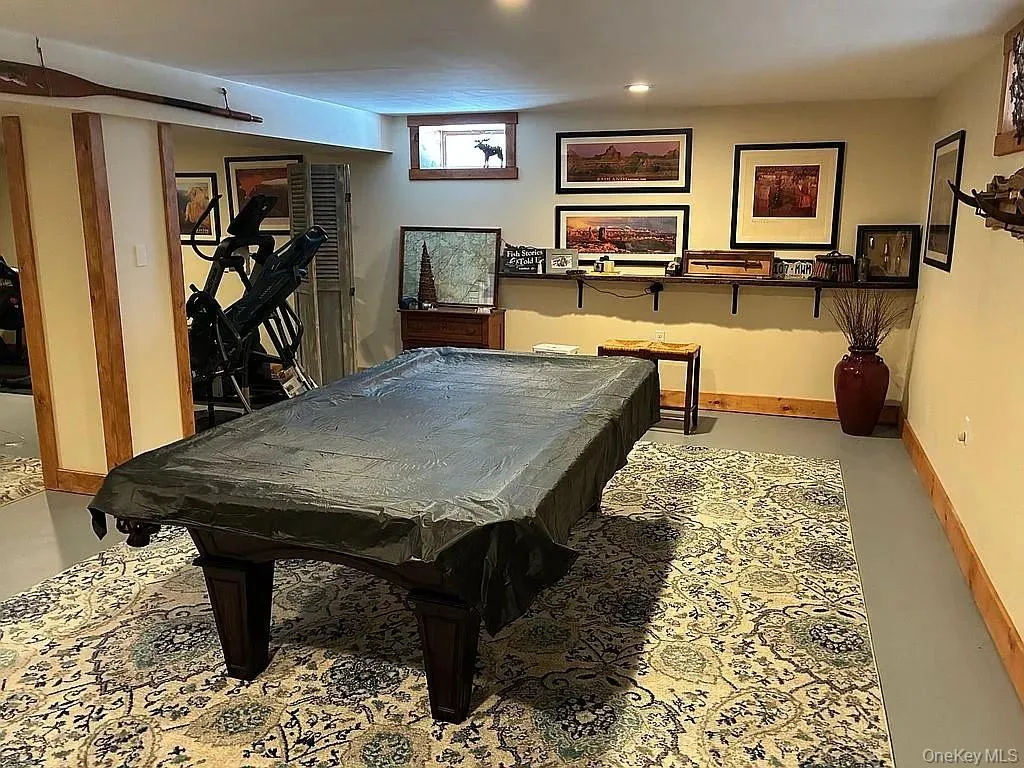 16 Hayes Road, Out Of Area, NY, 4 Bedrooms Bedrooms, 9 Rooms Rooms,3 BathroomsBathrooms,Residential,For Rent,Hayes,0,988902 16 Hayes Road, Out Of Area, NY, 4 Bedrooms Bedrooms, 9 Rooms Rooms,3 BathroomsBathrooms,Residential,For Rent,Hayes,0,988902