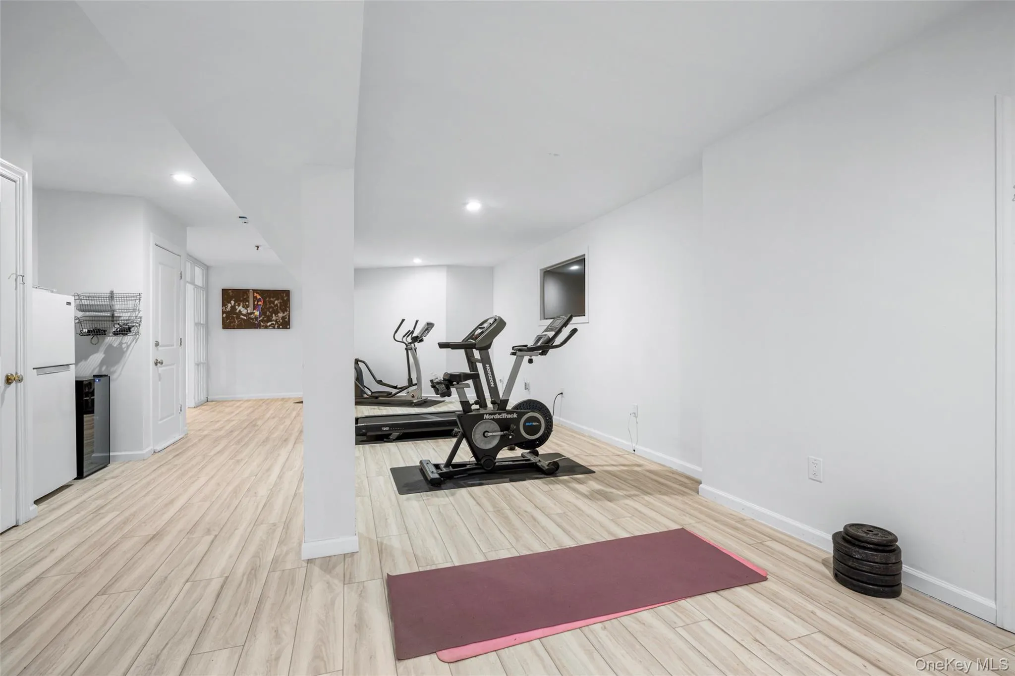 5 Country Lane, Mamaroneck, NY, 5 Bedrooms Bedrooms, 14 Rooms Rooms,4 BathroomsBathrooms,Residential Lease,For Rent,Country,0,988903 5 Country Lane, Mamaroneck, NY, 5 Bedrooms Bedrooms, 14 Rooms Rooms,4 BathroomsBathrooms,Residential Lease,For Rent,Country,0,988903