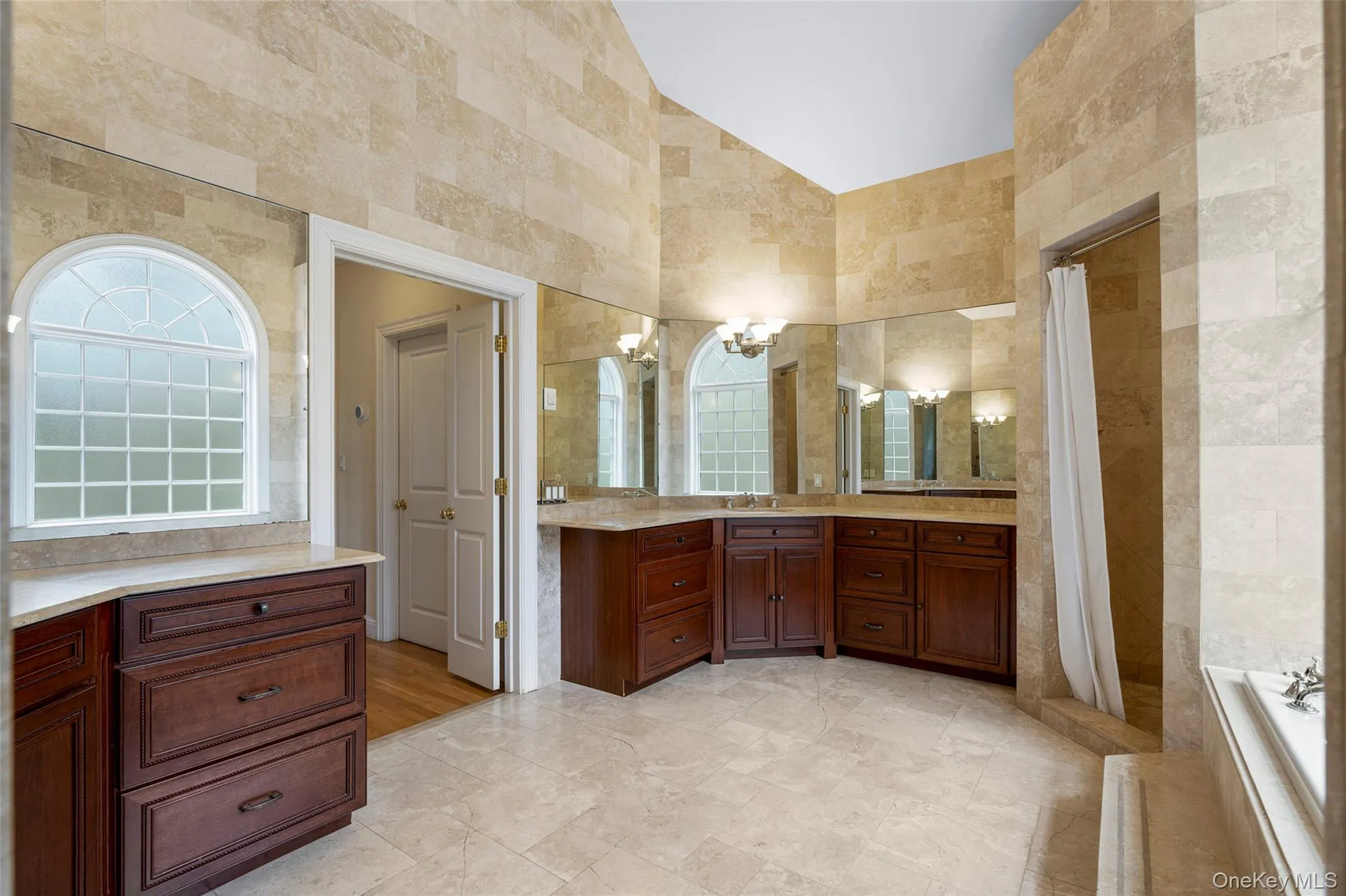 5 Country Lane, Mamaroneck, NY, 5 Bedrooms Bedrooms, 14 Rooms Rooms,4 BathroomsBathrooms,Residential Lease,For Rent,Country,0,988903 5 Country Lane, Mamaroneck, NY, 5 Bedrooms Bedrooms, 14 Rooms Rooms,4 BathroomsBathrooms,Residential Lease,For Rent,Country,0,988903