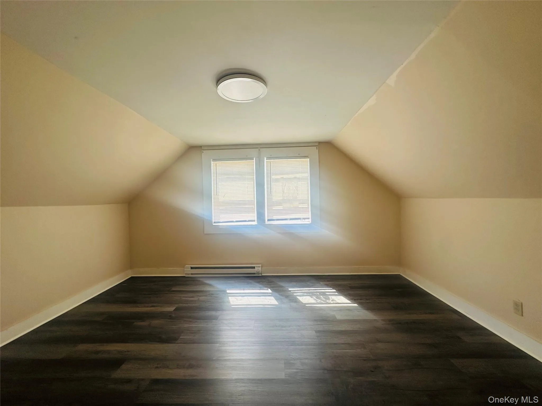 18 Taylor Avenue, Poughkeepsie, NY, 2 Bedrooms Bedrooms, 4 Rooms Rooms,1 BathroomBathrooms,Residential Lease,For Rent,Taylor,0,988906 18 Taylor Avenue, Poughkeepsie, NY, 2 Bedrooms Bedrooms, 4 Rooms Rooms,1 BathroomBathrooms,Residential Lease,For Rent,Taylor,0,988906