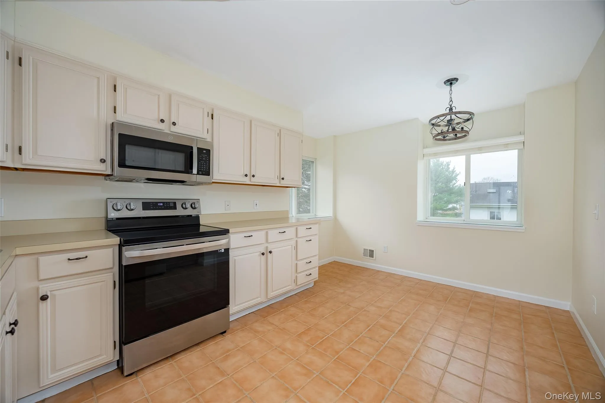 54 Bennett Common, Washington, NY, 2 Bedrooms Bedrooms, 5 Rooms Rooms,2 BathroomsBathrooms,Residential Lease,For Rent,Bennett,0,988914 54 Bennett Common, Washington, NY, 2 Bedrooms Bedrooms, 5 Rooms Rooms,2 BathroomsBathrooms,Residential Lease,For Rent,Bennett,0,988914