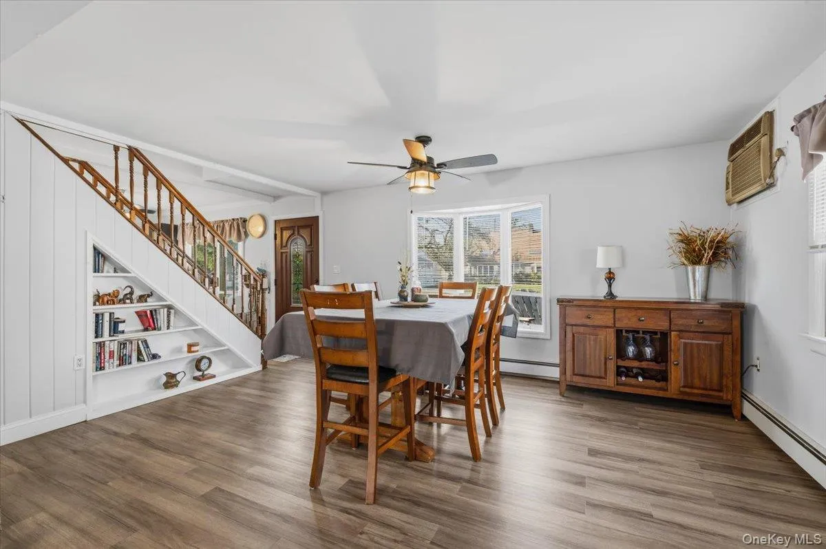 42 Haven Lane, Hempstead, NY, 4 Bedrooms Bedrooms, 7 Rooms Rooms,2 BathroomsBathrooms,Residential,For Rent,Haven,0,988921 42 Haven Lane, Hempstead, NY, 4 Bedrooms Bedrooms, 7 Rooms Rooms,2 BathroomsBathrooms,Residential,For Rent,Haven,0,988921