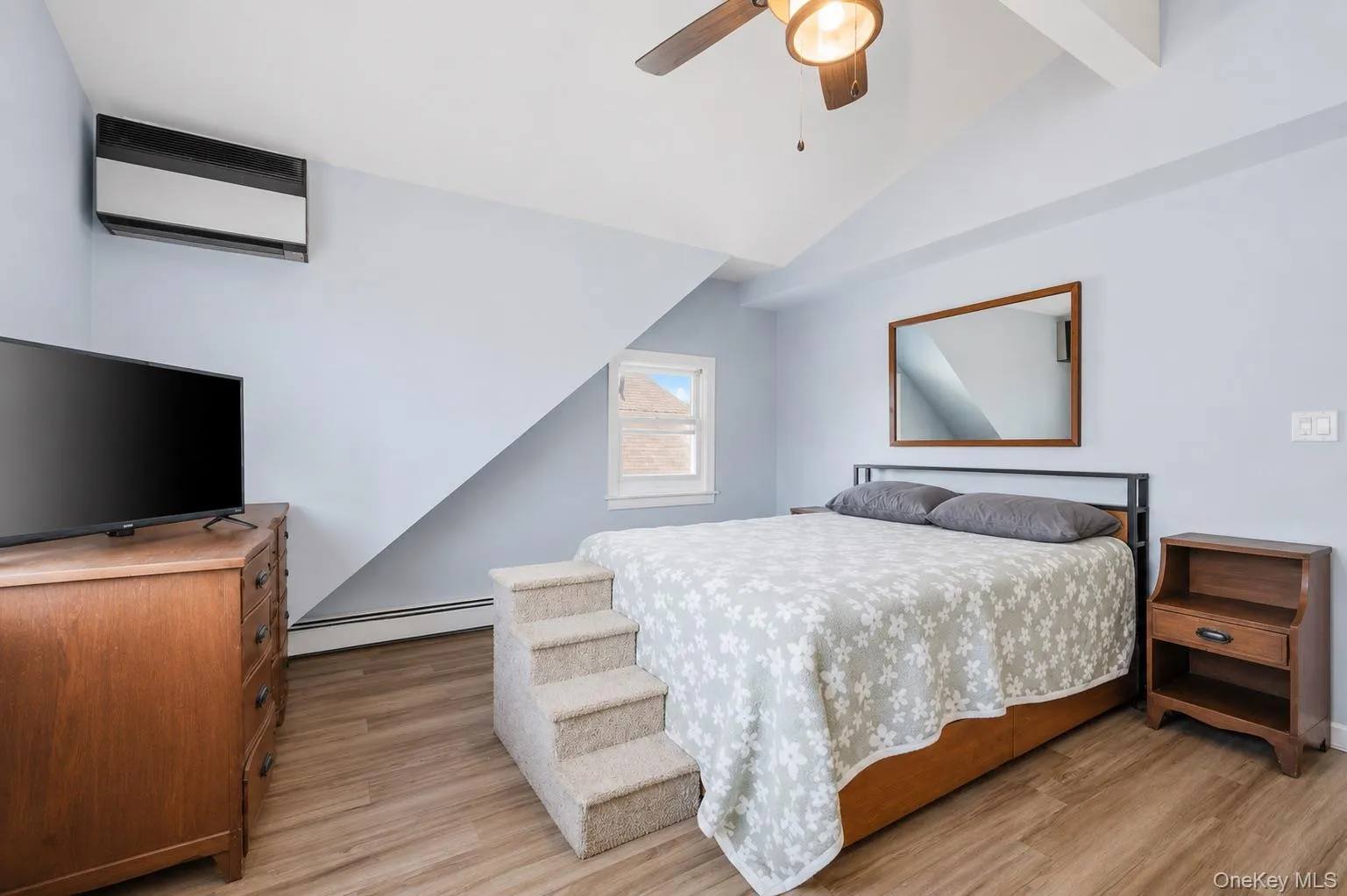42 Haven Lane, Hempstead, NY, 4 Bedrooms Bedrooms, 7 Rooms Rooms,2 BathroomsBathrooms,Residential,For Rent,Haven,0,988921 42 Haven Lane, Hempstead, NY, 4 Bedrooms Bedrooms, 7 Rooms Rooms,2 BathroomsBathrooms,Residential,For Rent,Haven,0,988921