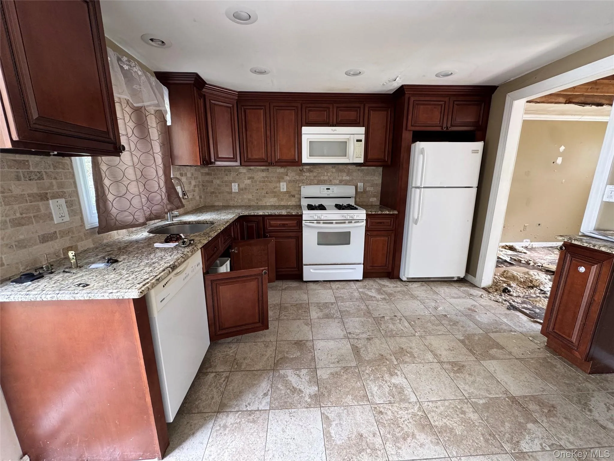 33 Hurd Avenue, Haverstraw, NY, 2 Bedrooms Bedrooms, 5 Rooms Rooms,1 BathroomBathrooms,Residential Sale,For Rent,Hurd,0,988925 33 Hurd Avenue, Haverstraw, NY, 2 Bedrooms Bedrooms, 5 Rooms Rooms,1 BathroomBathrooms,Residential Sale,For Rent,Hurd,0,988925