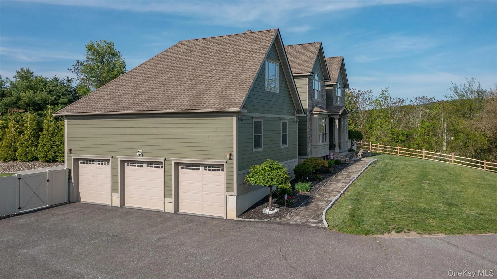Oversized 3-car, heated garage with vaulted ceilings. Oversized 3-car, heated garage with vaulted ceilings.