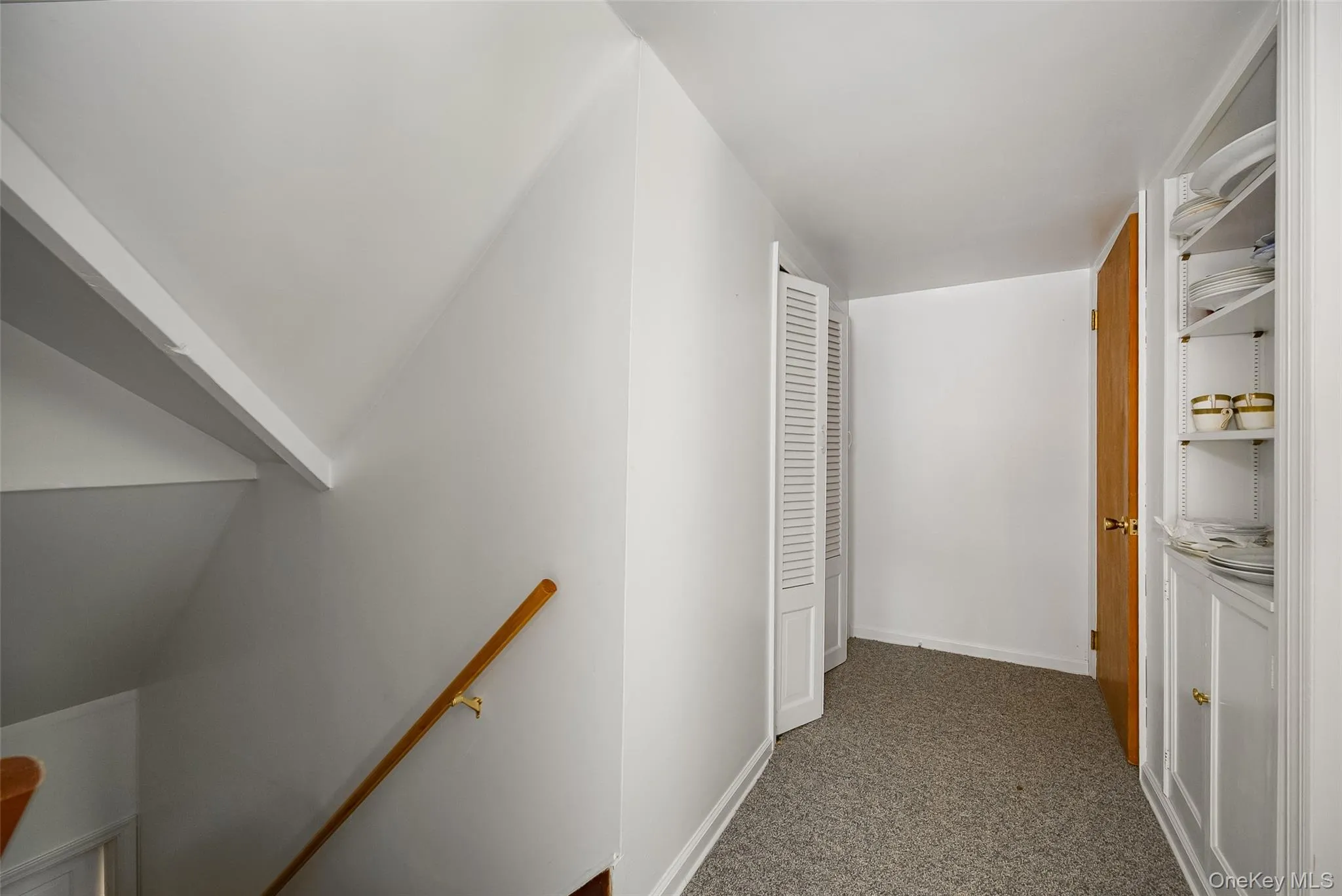 31 Kingston Avenue, Poughkeepsie, NY, 4 Bedrooms Bedrooms, 12 Rooms Rooms,2 BathroomsBathrooms,Residential,For Rent,Kingston,0,988938 31 Kingston Avenue, Poughkeepsie, NY, 4 Bedrooms Bedrooms, 12 Rooms Rooms,2 BathroomsBathrooms,Residential,For Rent,Kingston,0,988938