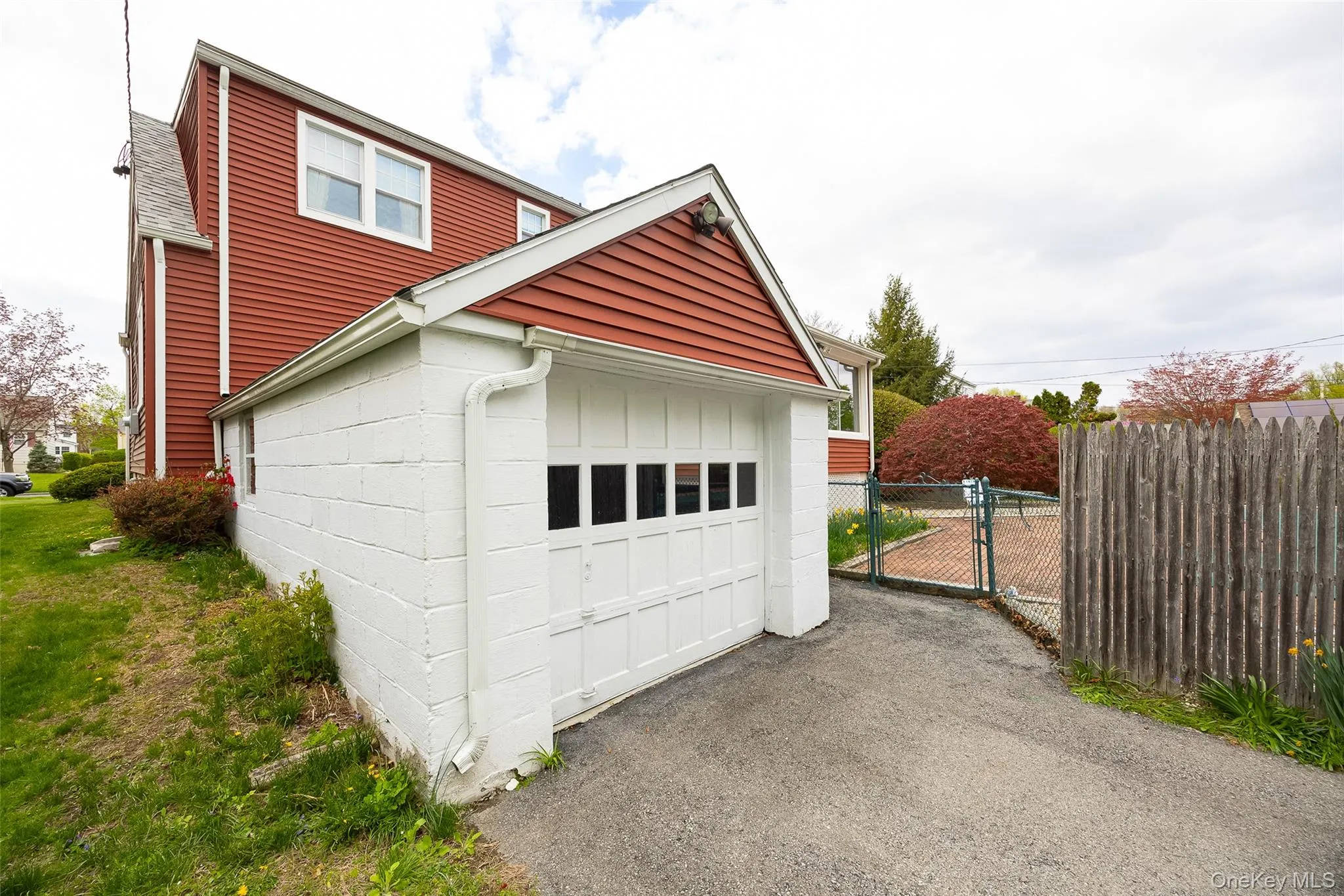 31 Kingston Avenue, Poughkeepsie, NY, 4 Bedrooms Bedrooms, 12 Rooms Rooms,2 BathroomsBathrooms,Residential,For Rent,Kingston,0,988938 31 Kingston Avenue, Poughkeepsie, NY, 4 Bedrooms Bedrooms, 12 Rooms Rooms,2 BathroomsBathrooms,Residential,For Rent,Kingston,0,988938