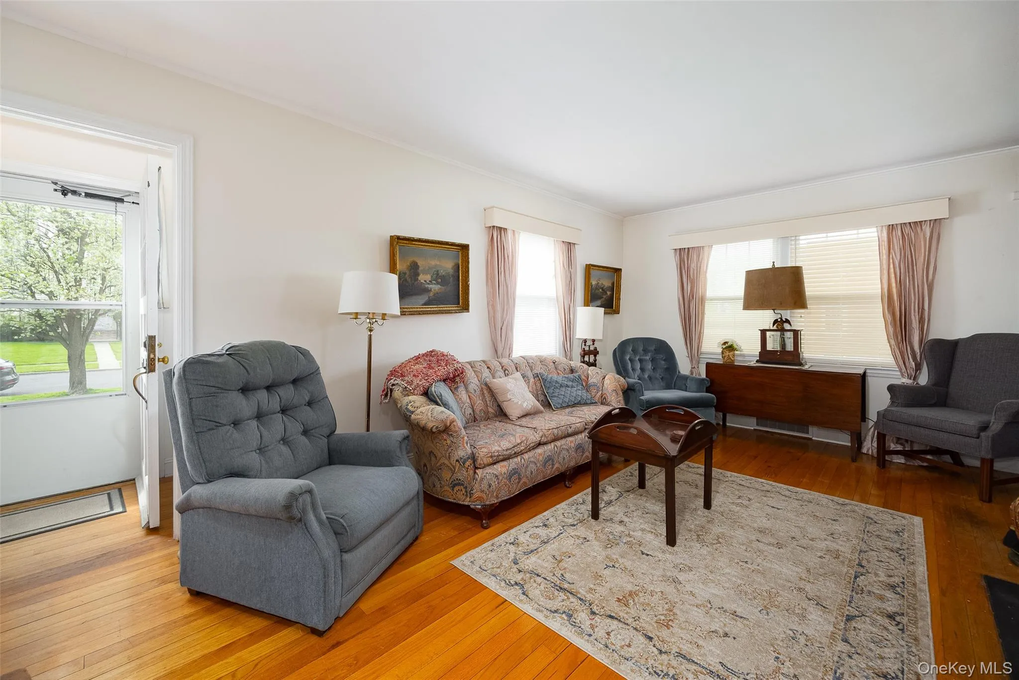 31 Kingston Avenue, Poughkeepsie, NY, 4 Bedrooms Bedrooms, 12 Rooms Rooms,2 BathroomsBathrooms,Residential,For Rent,Kingston,0,988938 31 Kingston Avenue, Poughkeepsie, NY, 4 Bedrooms Bedrooms, 12 Rooms Rooms,2 BathroomsBathrooms,Residential,For Rent,Kingston,0,988938