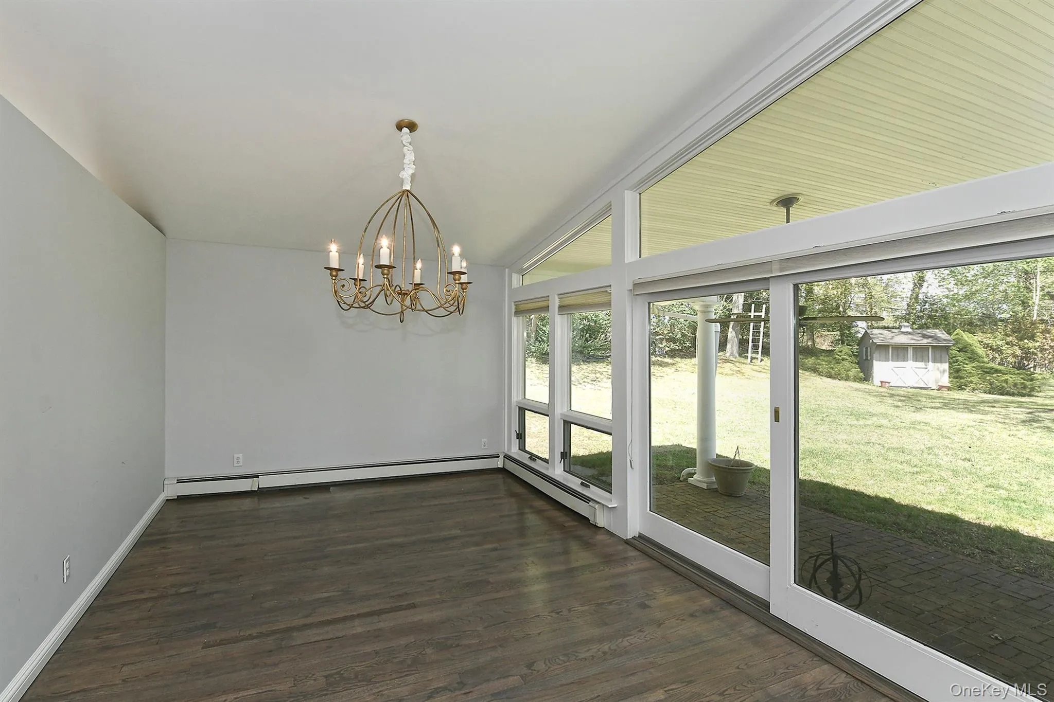 15 Mariners Court, Huntington, NY, 4 Bedrooms Bedrooms, 9 Rooms Rooms,3 BathroomsBathrooms,Residential,For Rent,Mariners,0,988939 15 Mariners Court, Huntington, NY, 4 Bedrooms Bedrooms, 9 Rooms Rooms,3 BathroomsBathrooms,Residential,For Rent,Mariners,0,988939