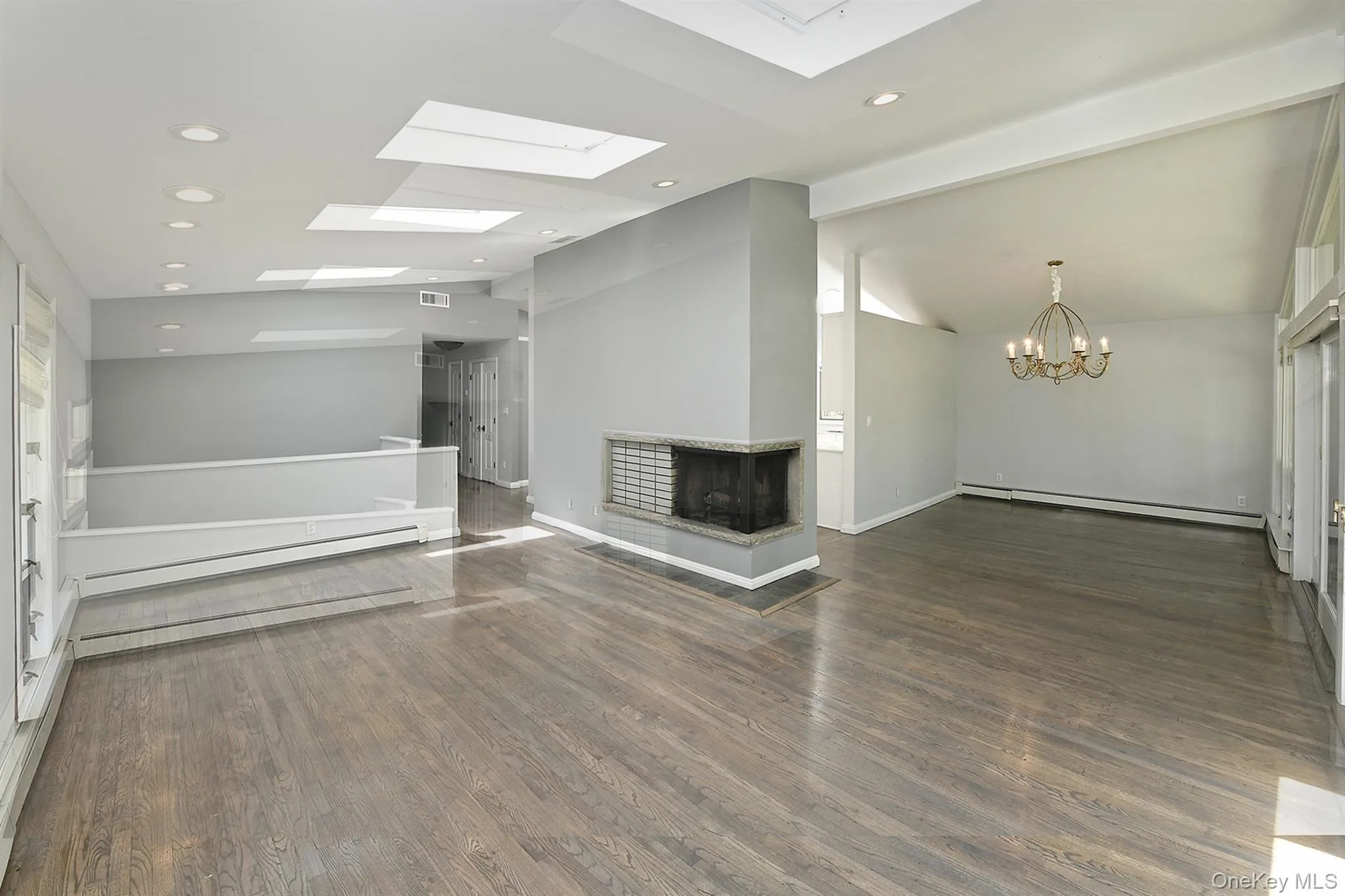 15 Mariners Court, Huntington, NY, 4 Bedrooms Bedrooms, 9 Rooms Rooms,3 BathroomsBathrooms,Residential,For Rent,Mariners,0,988939 15 Mariners Court, Huntington, NY, 4 Bedrooms Bedrooms, 9 Rooms Rooms,3 BathroomsBathrooms,Residential,For Rent,Mariners,0,988939