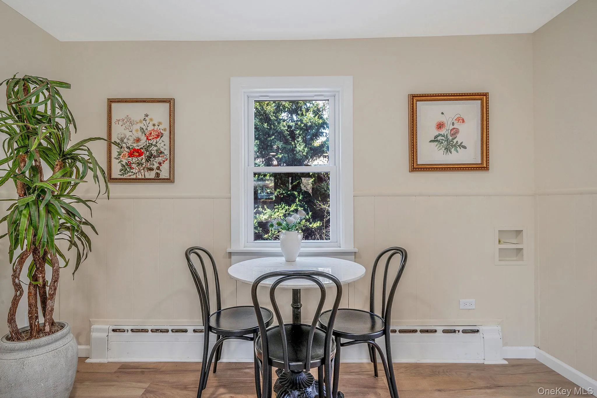 18 Cove Drive, Brookhaven, NY, 2 Bedrooms Bedrooms, 5 Rooms Rooms,1 BathroomBathrooms,Residential,For Rent,Cove,0,988947 18 Cove Drive, Brookhaven, NY, 2 Bedrooms Bedrooms, 5 Rooms Rooms,1 BathroomBathrooms,Residential,For Rent,Cove,0,988947