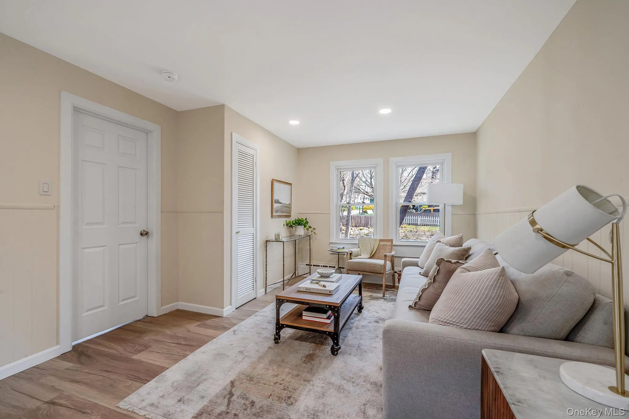 18 Cove Drive, Brookhaven, NY, 2 Bedrooms Bedrooms, 5 Rooms Rooms,1 BathroomBathrooms,Residential,For Rent,Cove,0,988947 18 Cove Drive, Brookhaven, NY, 2 Bedrooms Bedrooms, 5 Rooms Rooms,1 BathroomBathrooms,Residential,For Rent,Cove,0,988947