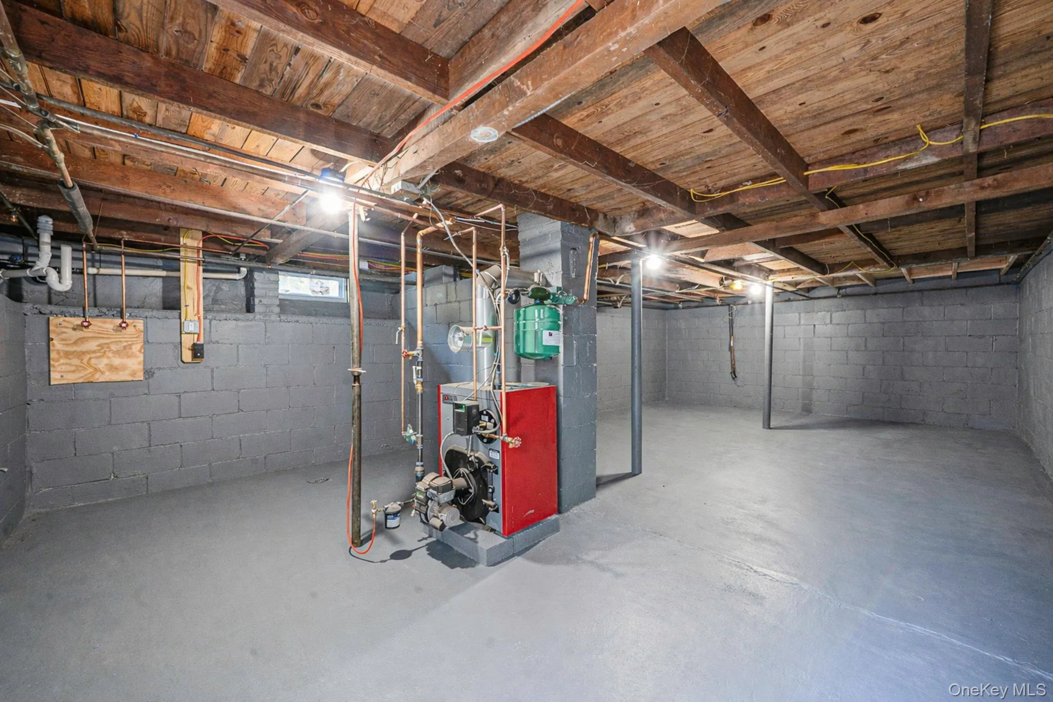 18 Cove Drive, Brookhaven, NY, 2 Bedrooms Bedrooms, 5 Rooms Rooms,1 BathroomBathrooms,Residential,For Rent,Cove,0,988947 18 Cove Drive, Brookhaven, NY, 2 Bedrooms Bedrooms, 5 Rooms Rooms,1 BathroomBathrooms,Residential,For Rent,Cove,0,988947