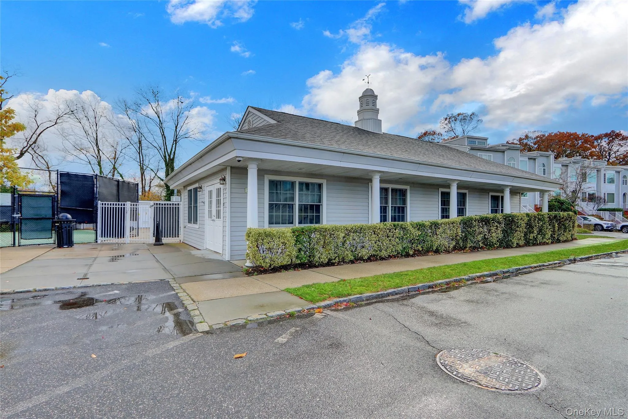 241-70 Oak Park Drive, New York, NY, 2 Bedrooms Bedrooms, 8 Rooms Rooms,2 BathroomsBathrooms,Residential,For Rent,Oak Park,0,988949 241-70 Oak Park Drive, New York, NY, 2 Bedrooms Bedrooms, 8 Rooms Rooms,2 BathroomsBathrooms,Residential,For Rent,Oak Park,0,988949