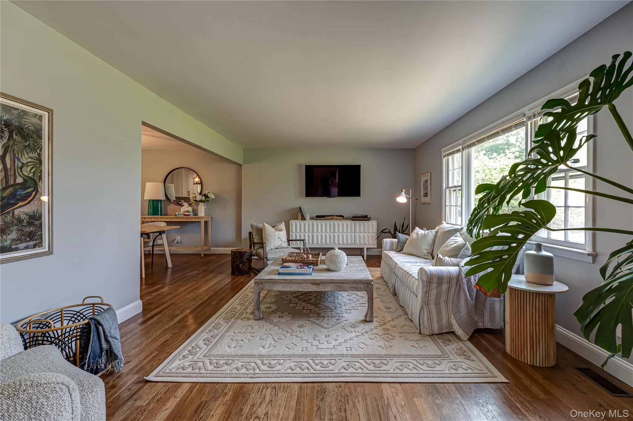 27 Sunset Avenue, Southampton, NY, 2 Bedrooms Bedrooms, 5 Rooms Rooms,1 BathroomBathrooms,Residential,For Rent,Sunset,0,988955 27 Sunset Avenue, Southampton, NY, 2 Bedrooms Bedrooms, 5 Rooms Rooms,1 BathroomBathrooms,Residential,For Rent,Sunset,0,988955