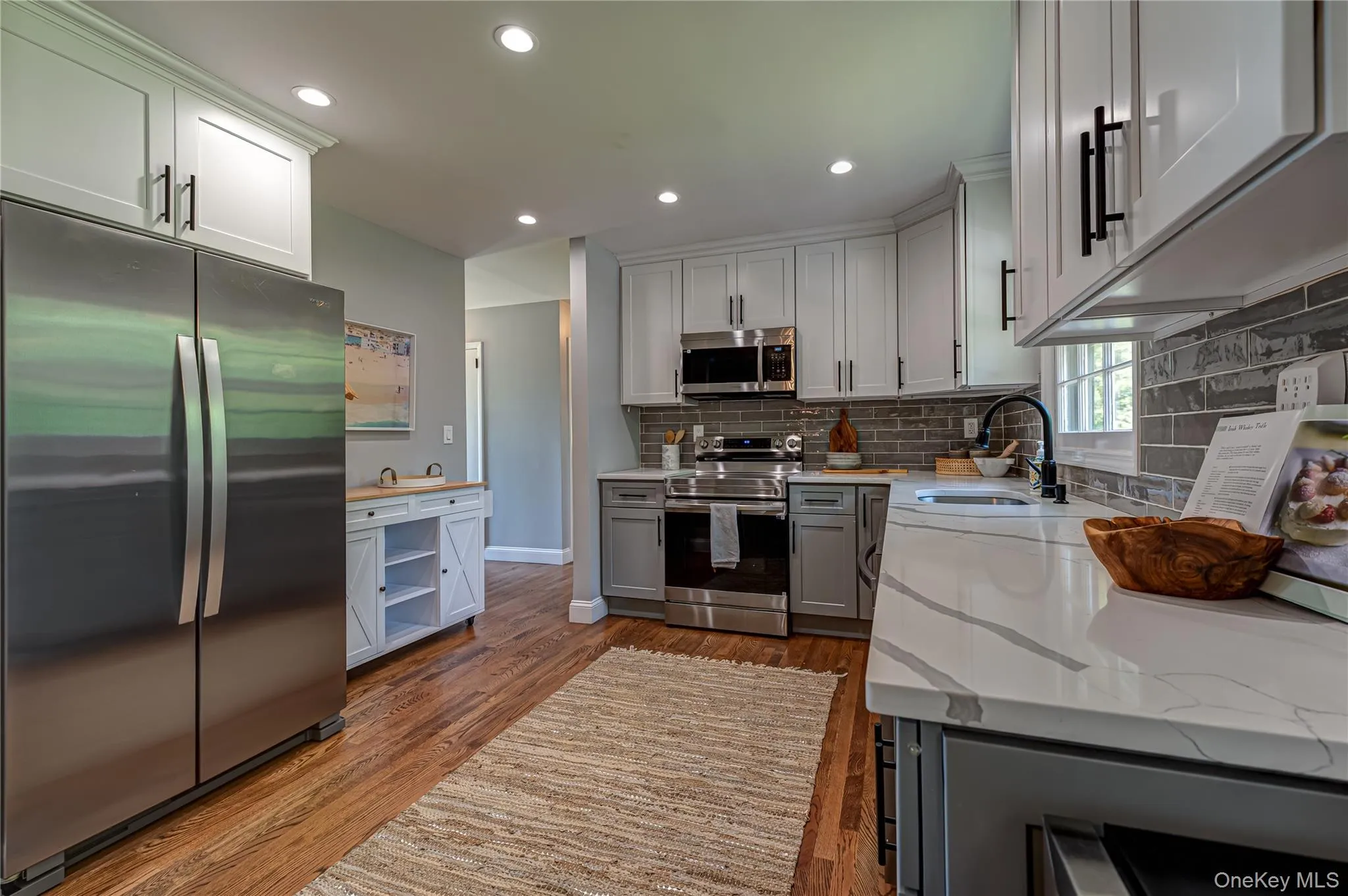 27 Sunset Avenue, Southampton, NY, 2 Bedrooms Bedrooms, 5 Rooms Rooms,1 BathroomBathrooms,Residential,For Rent,Sunset,0,988955 27 Sunset Avenue, Southampton, NY, 2 Bedrooms Bedrooms, 5 Rooms Rooms,1 BathroomBathrooms,Residential,For Rent,Sunset,0,988955