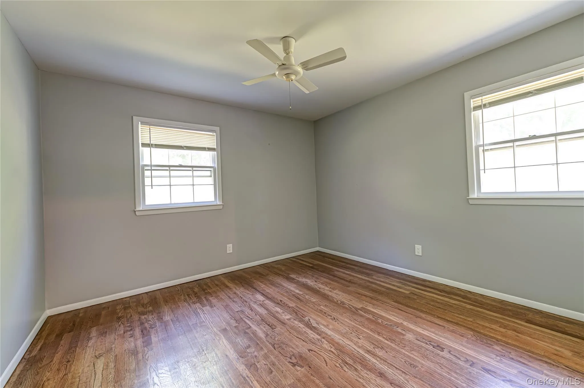 27 Sunset Avenue, Southampton, NY, 2 Bedrooms Bedrooms, 5 Rooms Rooms,1 BathroomBathrooms,Residential,For Rent,Sunset,0,988955 27 Sunset Avenue, Southampton, NY, 2 Bedrooms Bedrooms, 5 Rooms Rooms,1 BathroomBathrooms,Residential,For Rent,Sunset,0,988955