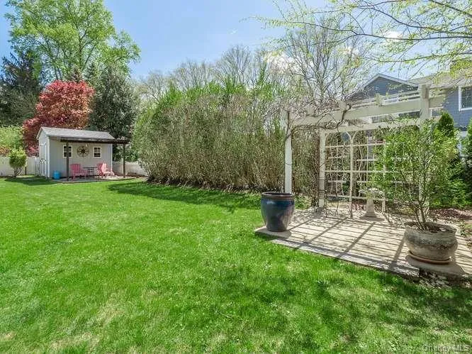 61 Cleveland Avenue, Oyster Bay, NY, 3 Bedrooms Bedrooms, 7 Rooms Rooms,2 BathroomsBathrooms,Residential,For Rent,Cleveland,0,988963 61 Cleveland Avenue, Oyster Bay, NY, 3 Bedrooms Bedrooms, 7 Rooms Rooms,2 BathroomsBathrooms,Residential,For Rent,Cleveland,0,988963