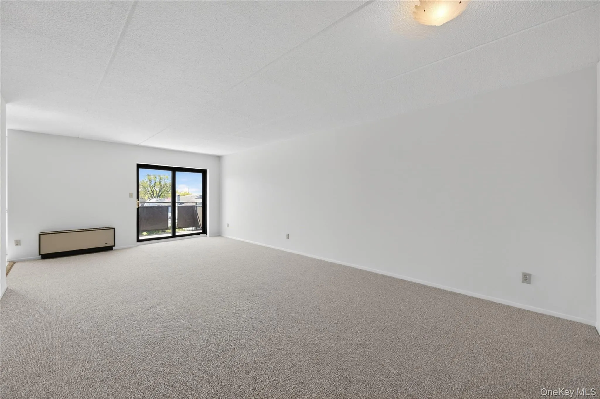175 Maple Avenue, North Hempstead, NY, 2 Bedrooms Bedrooms, 4 Rooms Rooms,2 BathroomsBathrooms,Residential,For Rent,Maple,0,988965 175 Maple Avenue, North Hempstead, NY, 2 Bedrooms Bedrooms, 4 Rooms Rooms,2 BathroomsBathrooms,Residential,For Rent,Maple,0,988965