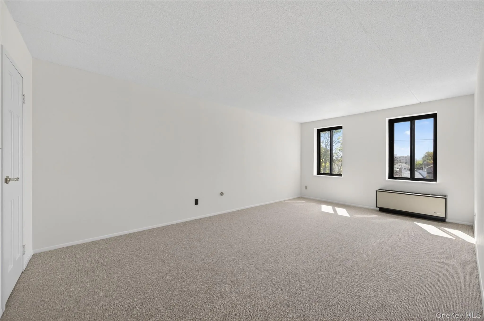 175 Maple Avenue, North Hempstead, NY, 2 Bedrooms Bedrooms, 4 Rooms Rooms,2 BathroomsBathrooms,Residential,For Rent,Maple,0,988965 175 Maple Avenue, North Hempstead, NY, 2 Bedrooms Bedrooms, 4 Rooms Rooms,2 BathroomsBathrooms,Residential,For Rent,Maple,0,988965