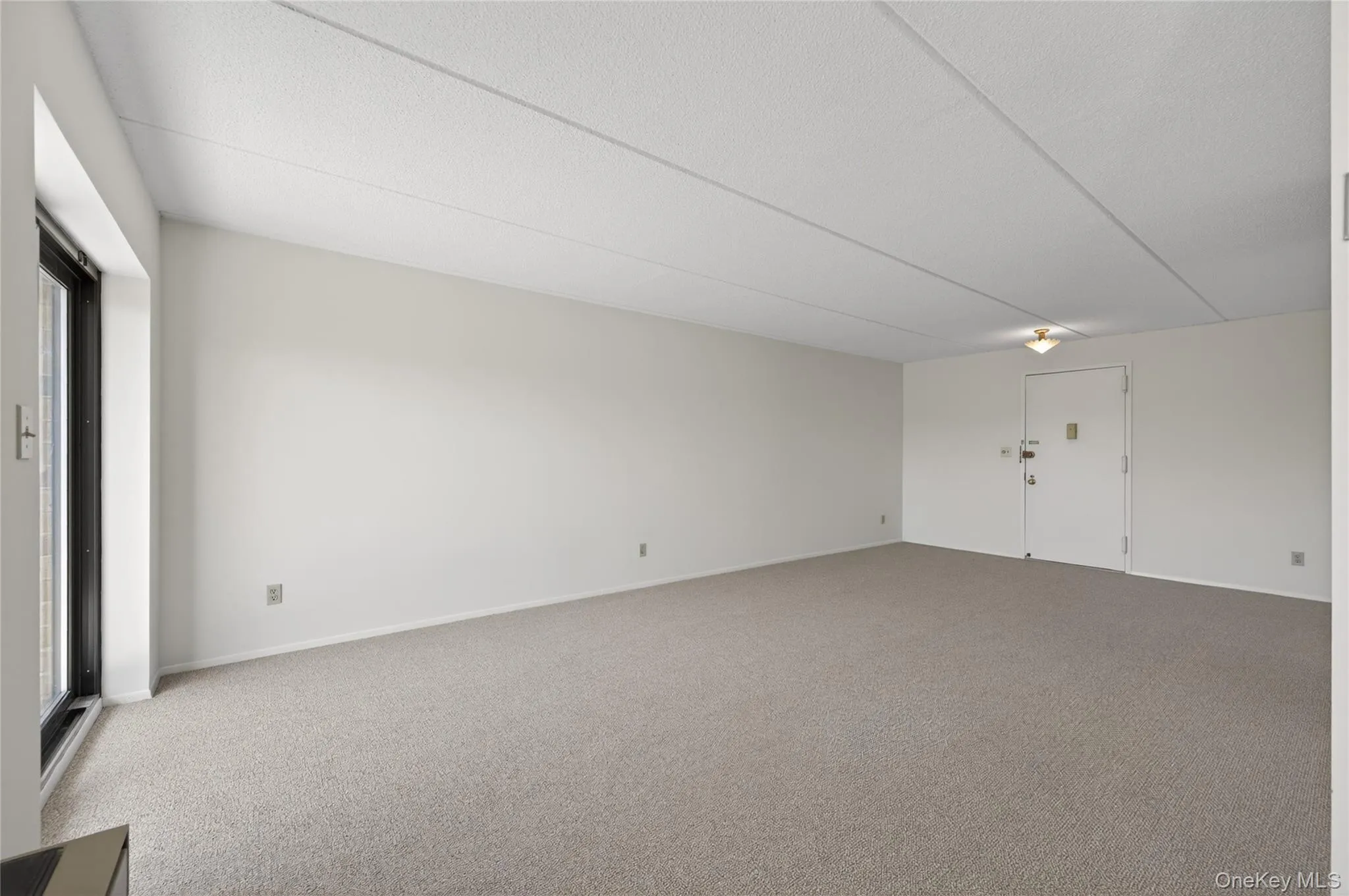 175 Maple Avenue, North Hempstead, NY, 2 Bedrooms Bedrooms, 4 Rooms Rooms,2 BathroomsBathrooms,Residential,For Rent,Maple,0,988965 175 Maple Avenue, North Hempstead, NY, 2 Bedrooms Bedrooms, 4 Rooms Rooms,2 BathroomsBathrooms,Residential,For Rent,Maple,0,988965