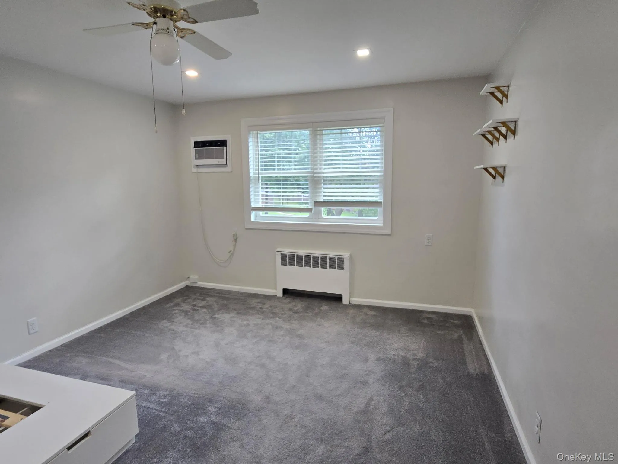 224-14 Kingsbury Avenue, New York, NY, 1 Bedroom Bedrooms, 4 Rooms Rooms,1 BathroomBathrooms,Residential,For Rent,Kingsbury,0,988967 224-14 Kingsbury Avenue, New York, NY, 1 Bedroom Bedrooms, 4 Rooms Rooms,1 BathroomBathrooms,Residential,For Rent,Kingsbury,0,988967