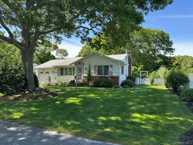 29 Maryland Boulevard, Southampton, New York 11946