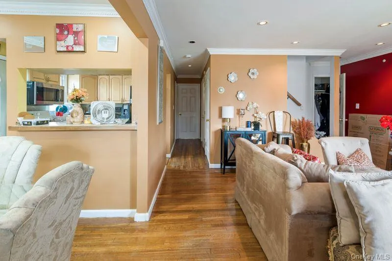 283 Hawthorne Avenue, Hempstead, NY, 4 Bedrooms Bedrooms, 12 Rooms Rooms,2 BathroomsBathrooms,Residential Sale,For Rent,Hawthorne,0,988998 283 Hawthorne Avenue, Hempstead, NY, 4 Bedrooms Bedrooms, 12 Rooms Rooms,2 BathroomsBathrooms,Residential Sale,For Rent,Hawthorne,0,988998