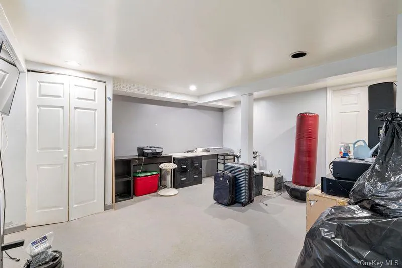 283 Hawthorne Avenue, Hempstead, NY, 4 Bedrooms Bedrooms, 12 Rooms Rooms,2 BathroomsBathrooms,Residential Sale,For Rent,Hawthorne,0,988998 283 Hawthorne Avenue, Hempstead, NY, 4 Bedrooms Bedrooms, 12 Rooms Rooms,2 BathroomsBathrooms,Residential Sale,For Rent,Hawthorne,0,988998