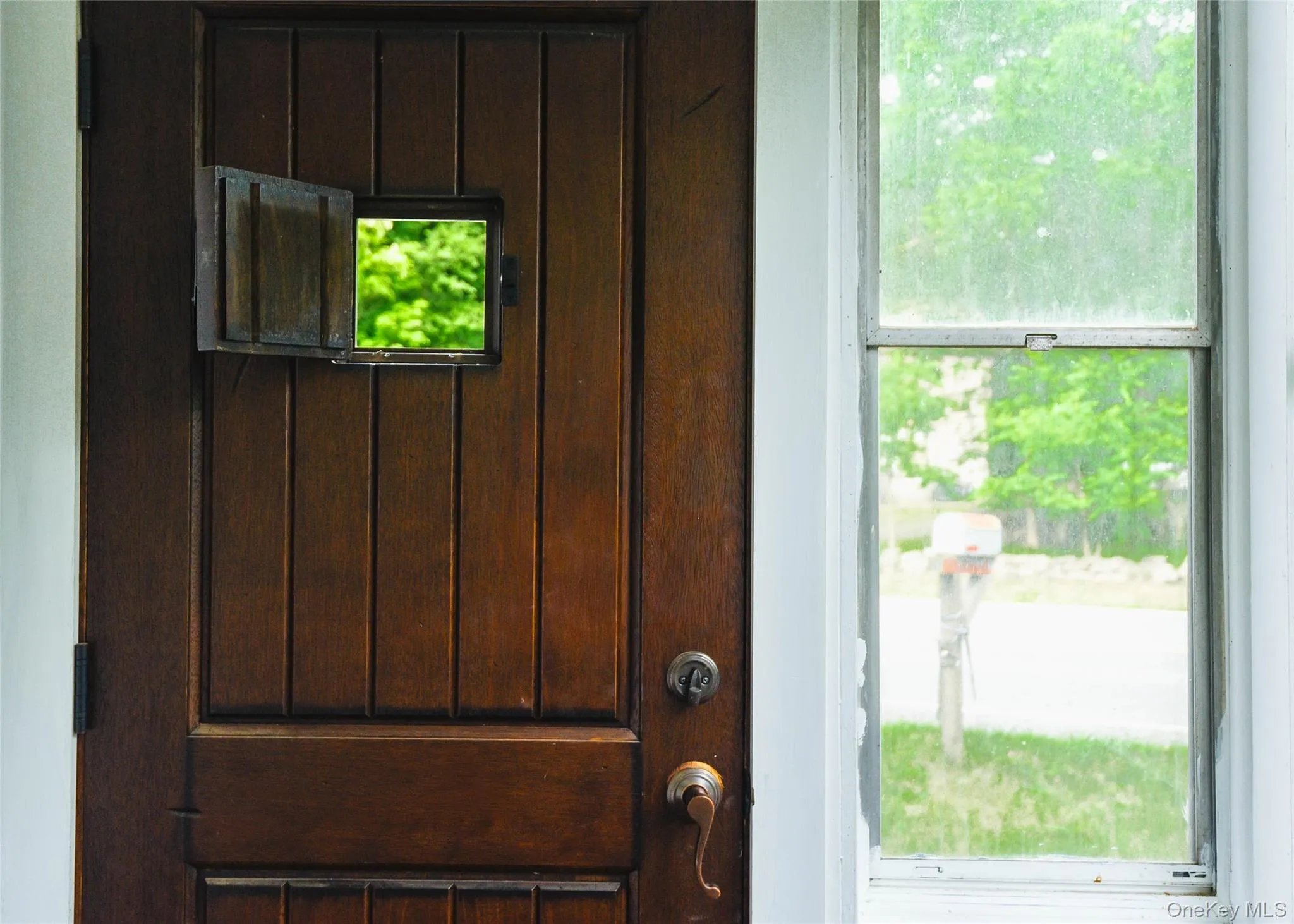 Entry to side porch Entry to side porch