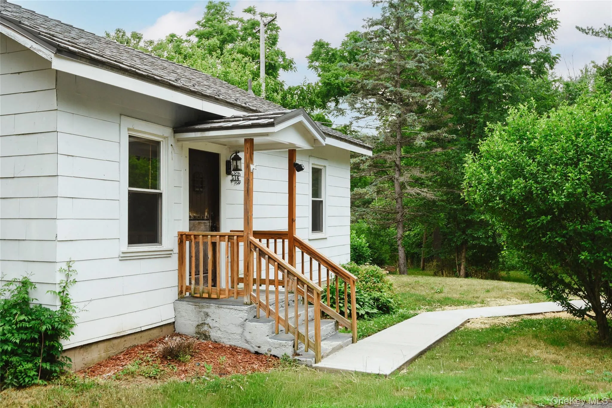 516 Granite Road, Rochester, NY, 3 Bedrooms Bedrooms, 7 Rooms Rooms,1 BathroomBathrooms,Residential,For Rent,Granite,0,KEY989002 516 Granite Road, Rochester, NY, 3 Bedrooms Bedrooms, 7 Rooms Rooms,1 BathroomBathrooms,Residential,For Rent,Granite,0,KEY989002