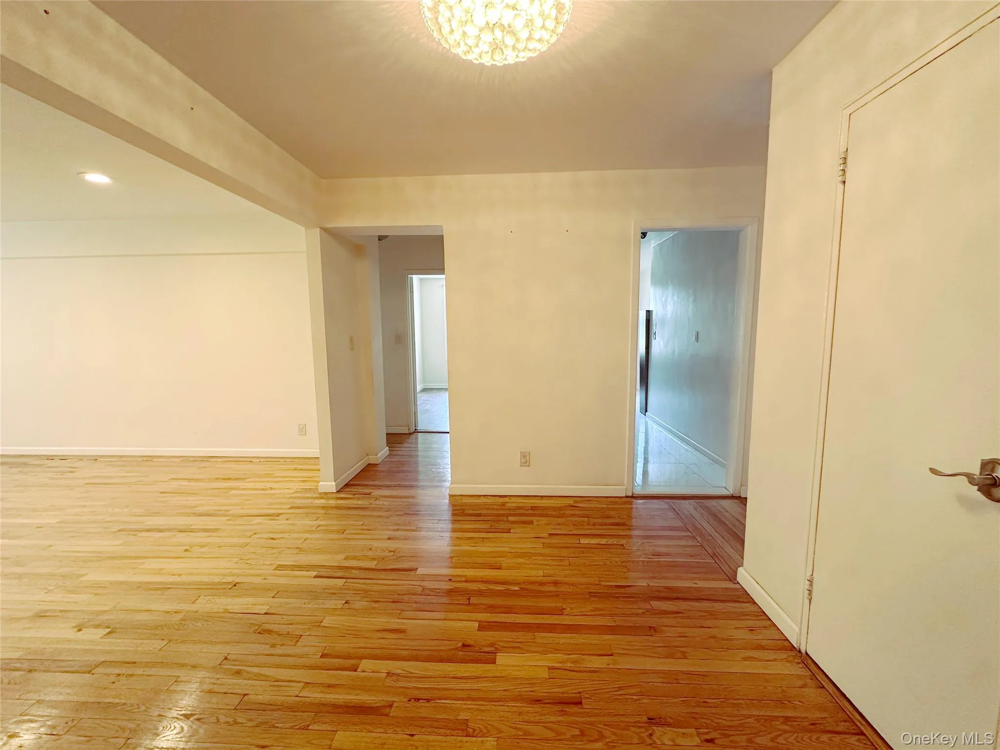 270 Broadway, Yonkers, NY, 3 Bedrooms Bedrooms, 6 Rooms Rooms,2 BathroomsBathrooms,Residential,For Rent,Broadway,0,989006 270 Broadway, Yonkers, NY, 3 Bedrooms Bedrooms, 6 Rooms Rooms,2 BathroomsBathrooms,Residential,For Rent,Broadway,0,989006