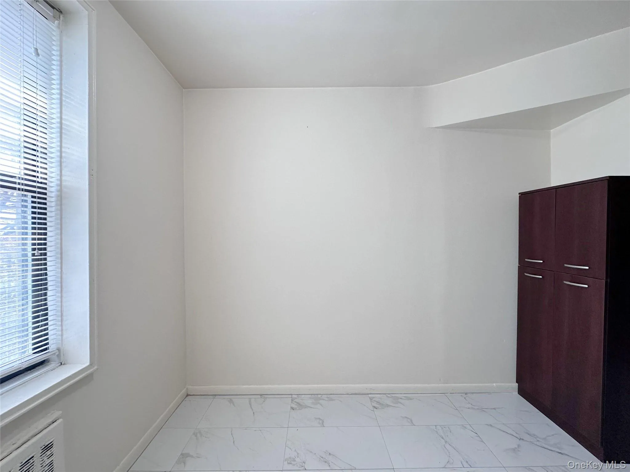 270 Broadway, Yonkers, NY, 3 Bedrooms Bedrooms, 6 Rooms Rooms,2 BathroomsBathrooms,Residential,For Rent,Broadway,0,989006 270 Broadway, Yonkers, NY, 3 Bedrooms Bedrooms, 6 Rooms Rooms,2 BathroomsBathrooms,Residential,For Rent,Broadway,0,989006