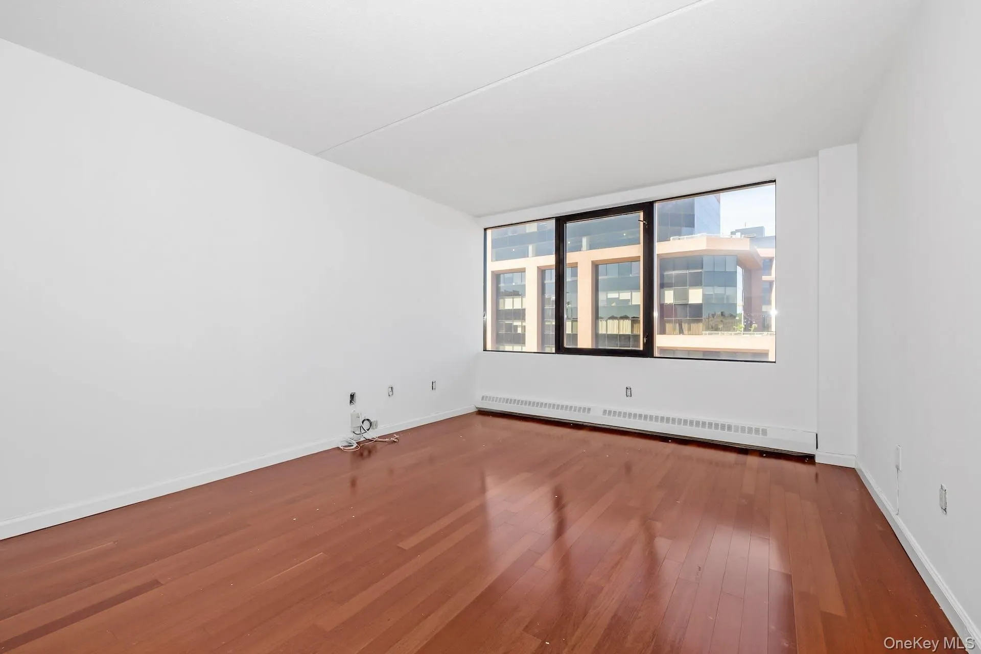4 Martine Avenue, White Plains, NY, 1 Bedroom Bedrooms, 3 Rooms Rooms,1 BathroomBathrooms,Residential Lease,For Rent,Martine,0,989007 4 Martine Avenue, White Plains, NY, 1 Bedroom Bedrooms, 3 Rooms Rooms,1 BathroomBathrooms,Residential Lease,For Rent,Martine,0,989007