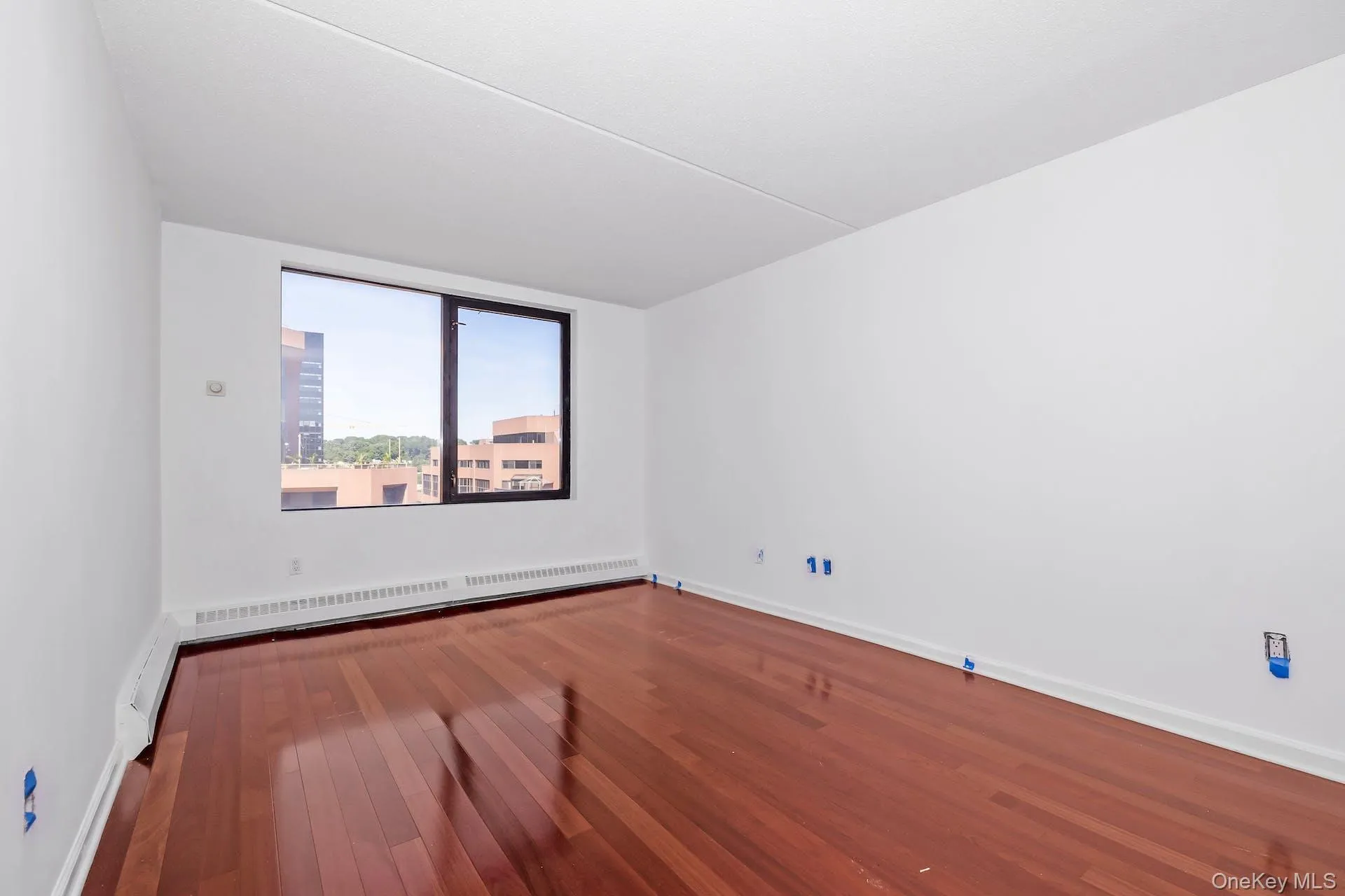 4 Martine Avenue, White Plains, NY, 1 Bedroom Bedrooms, 3 Rooms Rooms,1 BathroomBathrooms,Residential Lease,For Rent,Martine,0,989007 4 Martine Avenue, White Plains, NY, 1 Bedroom Bedrooms, 3 Rooms Rooms,1 BathroomBathrooms,Residential Lease,For Rent,Martine,0,989007