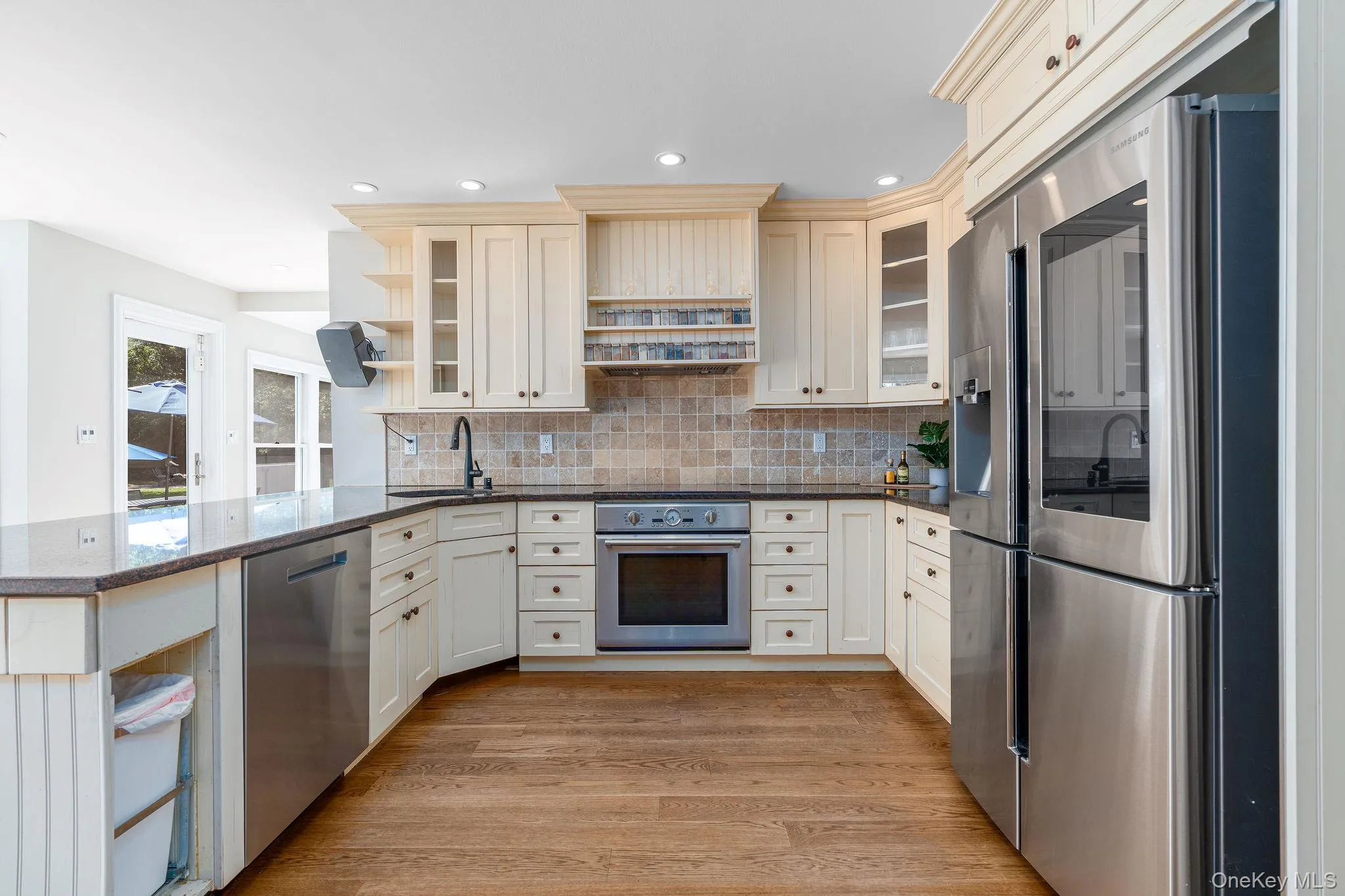 58 Tiana Road, Southampton, NY, 4 Bedrooms Bedrooms, 12 Rooms Rooms,4 BathroomsBathrooms,Residential,For Rent,Tiana,0,989012 58 Tiana Road, Southampton, NY, 4 Bedrooms Bedrooms, 12 Rooms Rooms,4 BathroomsBathrooms,Residential,For Rent,Tiana,0,989012