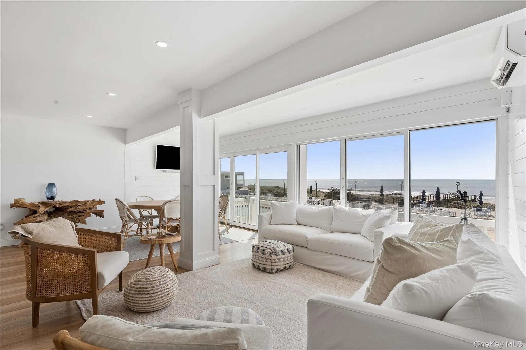 585 Dune Road, Southampton, NY, 4 Bedrooms Bedrooms, 6 Rooms Rooms,2 BathroomsBathrooms,Residential Lease,For Rent,Dune,0,989015 585 Dune Road, Southampton, NY, 4 Bedrooms Bedrooms, 6 Rooms Rooms,2 BathroomsBathrooms,Residential Lease,For Rent,Dune,0,989015