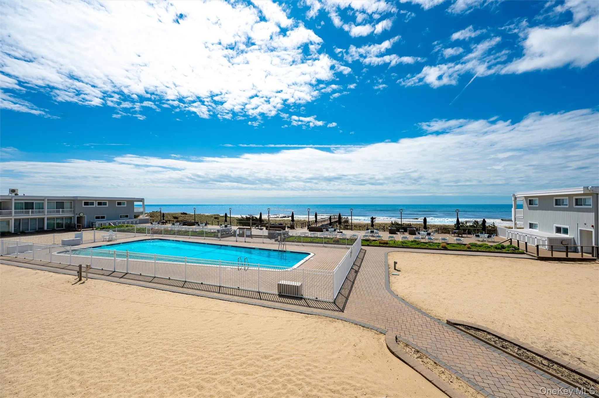 585 Dune Road, Southampton, NY, 4 Bedrooms Bedrooms, 6 Rooms Rooms,2 BathroomsBathrooms,Residential Lease,For Rent,Dune,0,989015 585 Dune Road, Southampton, NY, 4 Bedrooms Bedrooms, 6 Rooms Rooms,2 BathroomsBathrooms,Residential Lease,For Rent,Dune,0,989015