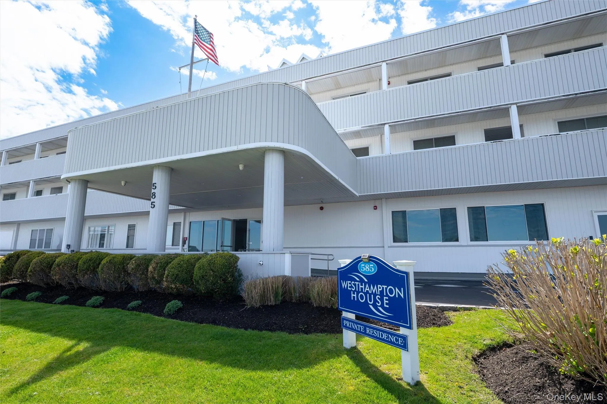 585 Dune Road, Southampton, NY, 4 Bedrooms Bedrooms, 6 Rooms Rooms,2 BathroomsBathrooms,Residential Lease,For Rent,Dune,0,989015 585 Dune Road, Southampton, NY, 4 Bedrooms Bedrooms, 6 Rooms Rooms,2 BathroomsBathrooms,Residential Lease,For Rent,Dune,0,989015