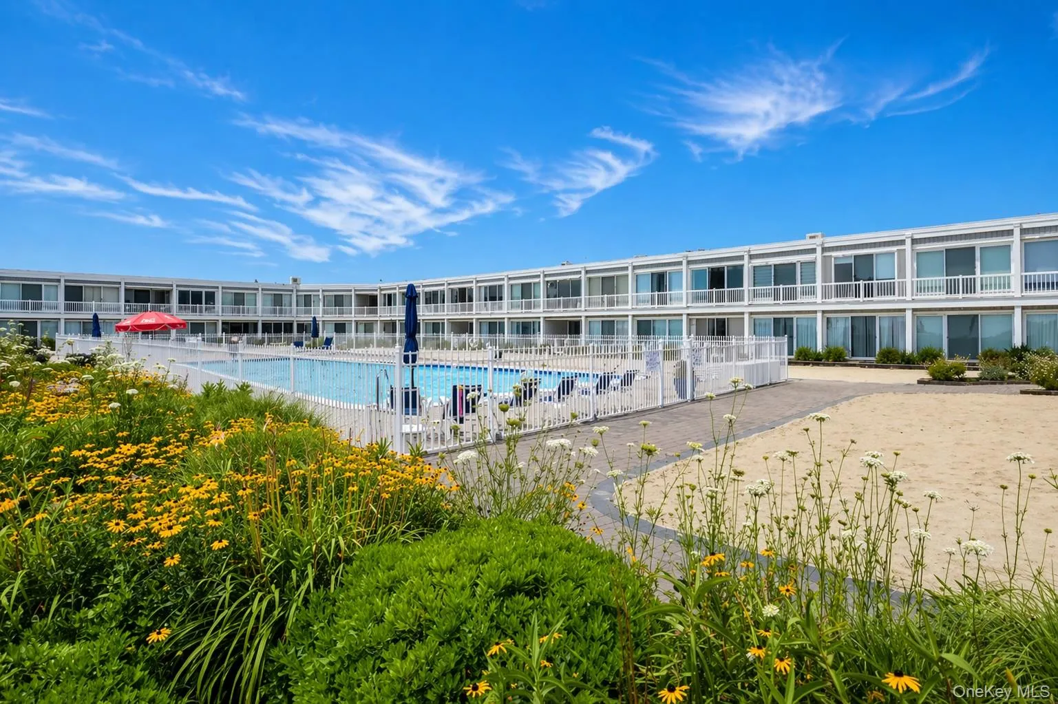 585 Dune Road, Southampton, NY, 4 Bedrooms Bedrooms, 6 Rooms Rooms,2 BathroomsBathrooms,Residential Lease,For Rent,Dune,0,989015 585 Dune Road, Southampton, NY, 4 Bedrooms Bedrooms, 6 Rooms Rooms,2 BathroomsBathrooms,Residential Lease,For Rent,Dune,0,989015