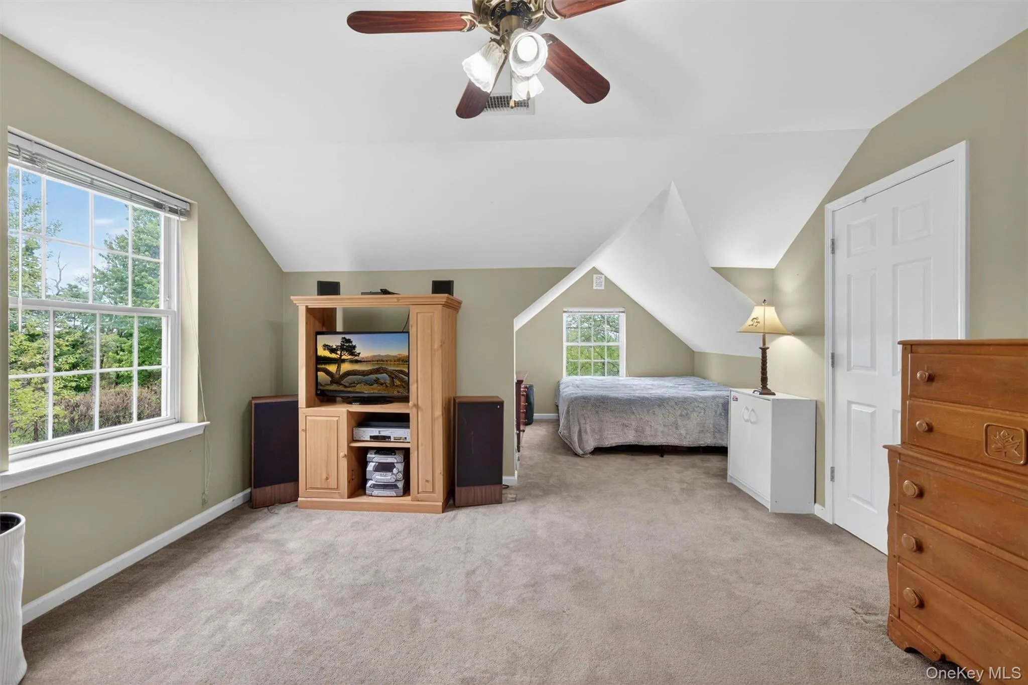 Bonus Room / Bedroom #5 Bonus Room / Bedroom #5