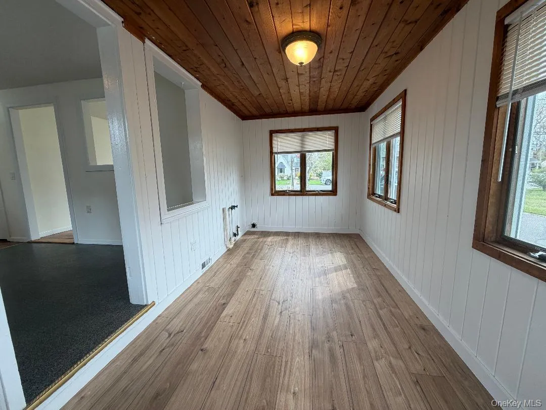 Enclosed Porch with Laundry Hook-Up Enclosed Porch with Laundry Hook-Up