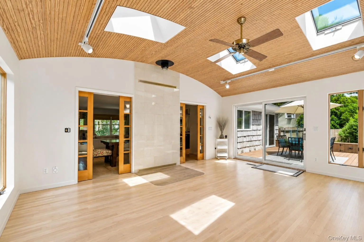 11 White Birch Trail, Southampton, NY, 2 Bedrooms Bedrooms, 7 Rooms Rooms,2 BathroomsBathrooms,Residential,For Rent,White Birch,0,989050 11 White Birch Trail, Southampton, NY, 2 Bedrooms Bedrooms, 7 Rooms Rooms,2 BathroomsBathrooms,Residential,For Rent,White Birch,0,989050