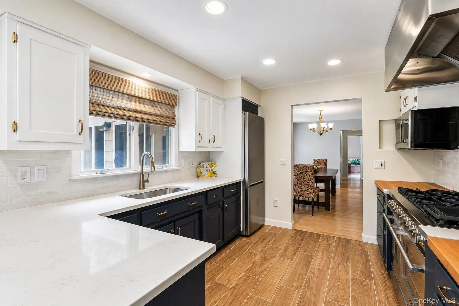 11 White Birch Trail, Southampton, NY, 2 Bedrooms Bedrooms, 7 Rooms Rooms,2 BathroomsBathrooms,Residential,For Rent,White Birch,0,989050 11 White Birch Trail, Southampton, NY, 2 Bedrooms Bedrooms, 7 Rooms Rooms,2 BathroomsBathrooms,Residential,For Rent,White Birch,0,989050