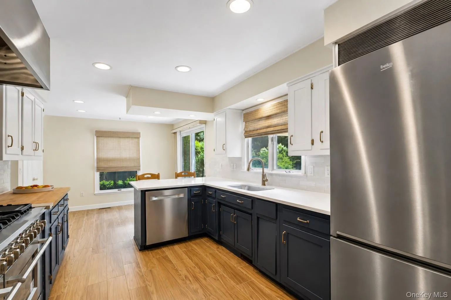 11 White Birch Trail, Southampton, NY, 2 Bedrooms Bedrooms, 7 Rooms Rooms,2 BathroomsBathrooms,Residential,For Rent,White Birch,0,989050 11 White Birch Trail, Southampton, NY, 2 Bedrooms Bedrooms, 7 Rooms Rooms,2 BathroomsBathrooms,Residential,For Rent,White Birch,0,989050