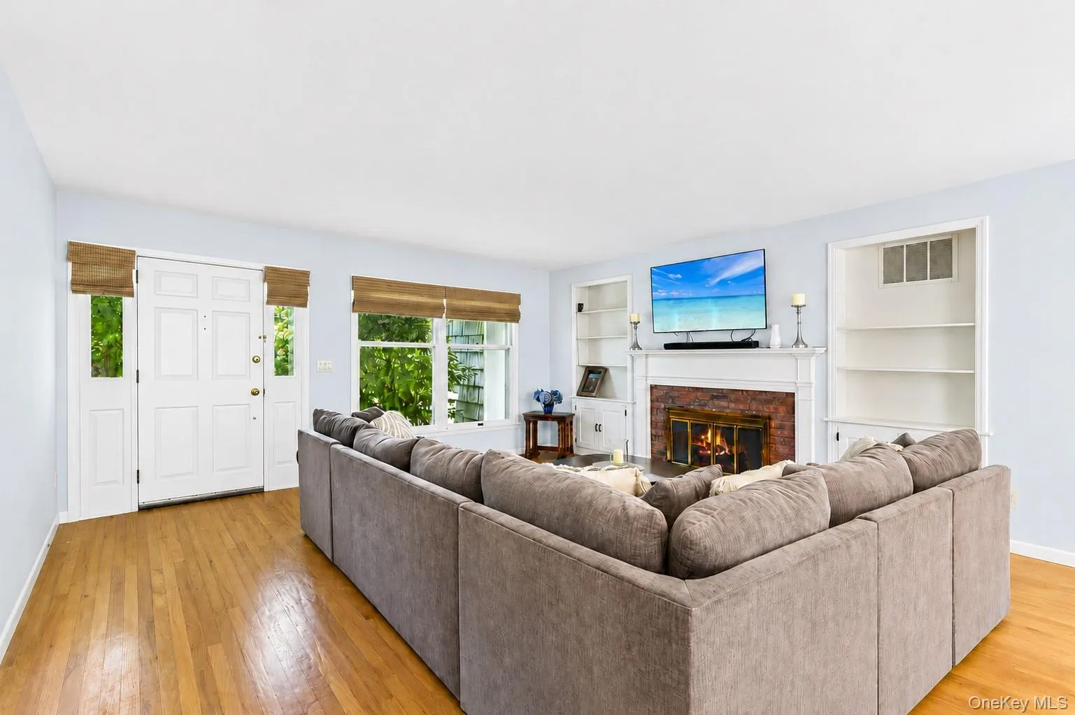 11 White Birch Trail, Southampton, NY, 2 Bedrooms Bedrooms, 7 Rooms Rooms,2 BathroomsBathrooms,Residential,For Rent,White Birch,0,989050 11 White Birch Trail, Southampton, NY, 2 Bedrooms Bedrooms, 7 Rooms Rooms,2 BathroomsBathrooms,Residential,For Rent,White Birch,0,989050