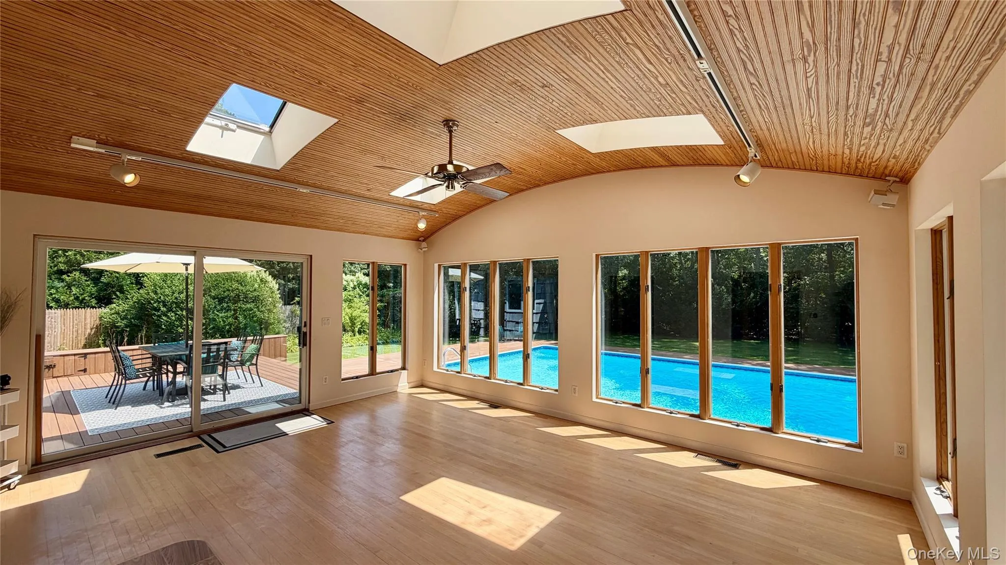 11 White Birch Trail, Southampton, NY, 2 Bedrooms Bedrooms, 7 Rooms Rooms,2 BathroomsBathrooms,Residential,For Rent,White Birch,0,989050 11 White Birch Trail, Southampton, NY, 2 Bedrooms Bedrooms, 7 Rooms Rooms,2 BathroomsBathrooms,Residential,For Rent,White Birch,0,989050