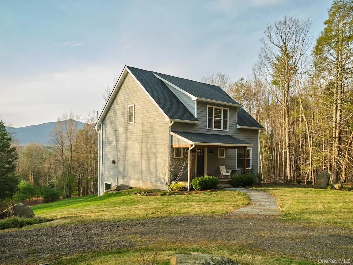 95 Mill Rock Road, Rochester, NY, 4 Bedrooms Bedrooms, 10 Rooms Rooms,3 BathroomsBathrooms,Residential,For Rent,Mill Rock,0,989066 95 Mill Rock Road, Rochester, NY, 4 Bedrooms Bedrooms, 10 Rooms Rooms,3 BathroomsBathrooms,Residential,For Rent,Mill Rock,0,989066