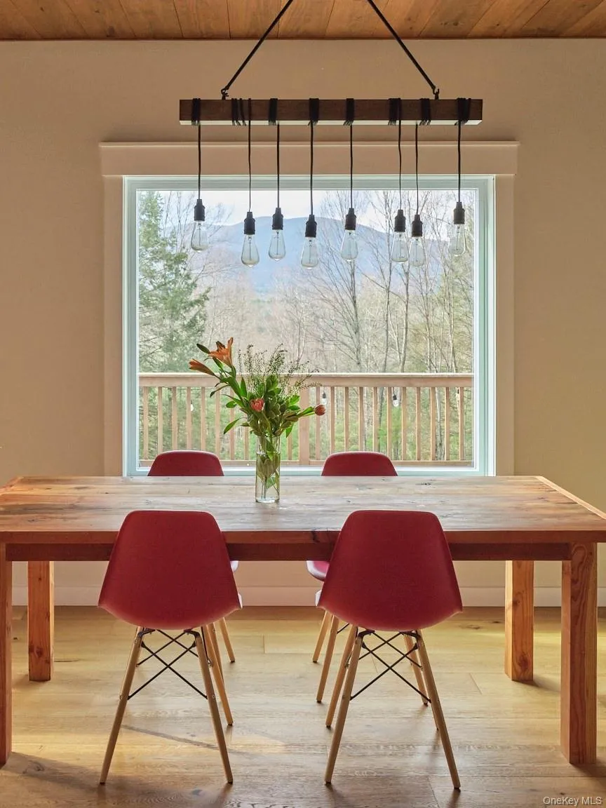 95 Mill Rock Road, Rochester, NY, 4 Bedrooms Bedrooms, 10 Rooms Rooms,3 BathroomsBathrooms,Residential,For Rent,Mill Rock,0,989066 95 Mill Rock Road, Rochester, NY, 4 Bedrooms Bedrooms, 10 Rooms Rooms,3 BathroomsBathrooms,Residential,For Rent,Mill Rock,0,989066